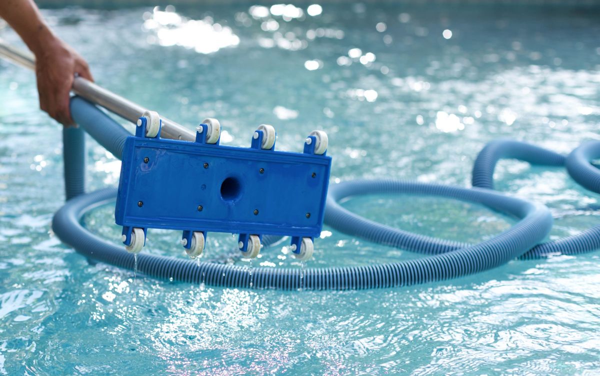 How to Troubleshoot Common Pool Problems Like a Pro